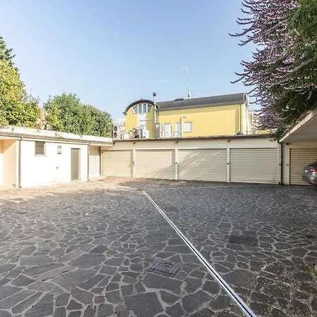Chic Garden House Private Parking Civitanova Marche