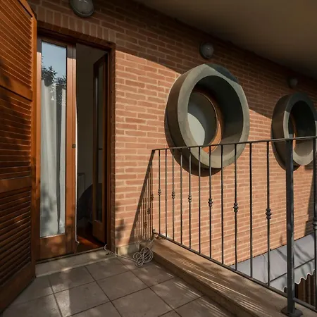 Chic Garden House Private Parking *