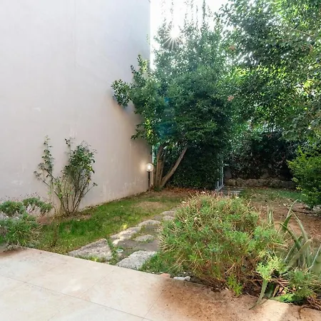 Apartman Chic Garden House Private Parking