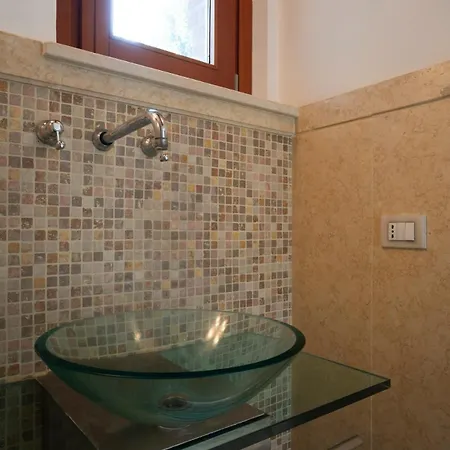 Chic Garden House Private Parking Apartman *